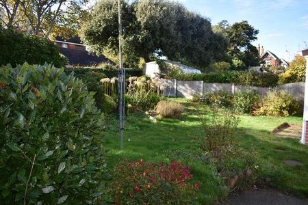 Palmerston Avenue, Broadstairs, CT10 - Photo 3