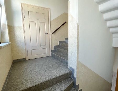 Erdgeschosswohnung in ruhiger Lage von Schwarzenberg zu vermieten - Photo 1
