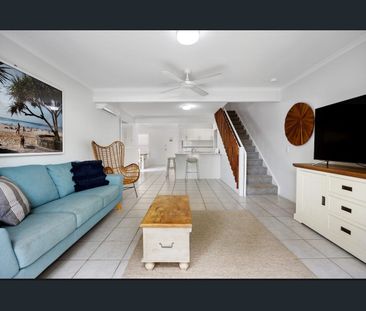 2/5 Barbados Cres, Noosaville - Photo 2