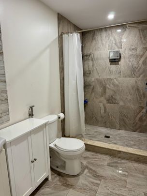 For Lease - 71 Slack Street, Bradford West Gwillimbury, Ontario - Photo 1