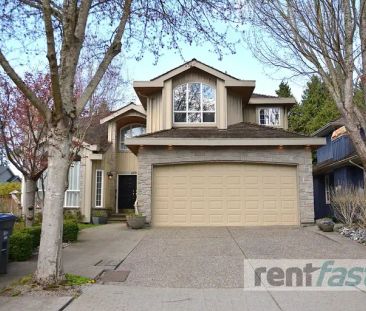 walkout basement suite 2 bedroom with den | Surrey - Photo 1