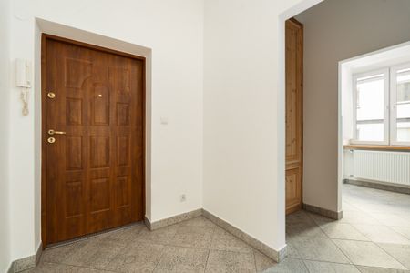 LOKAL PRZY PLACU KONSTYTUCJI i PIĘKNEJ - Фото 2