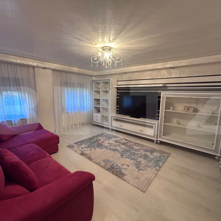 Apartament cu 3 camere, 80 mp, zona George Enescu - Photo 1