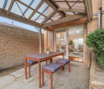 10 Rodney Court, Viewbank - Photo 4