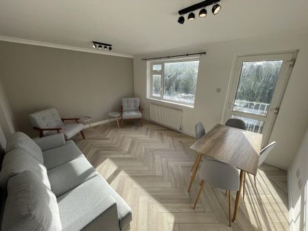 2 bedroom apartment to rent - Photo 2