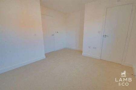 Cherry Avenue, Kirby Cross, Frinton-on-sea - Photo 4