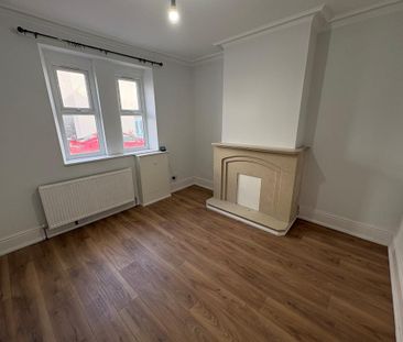 4 bedroom house to rent - Photo 1