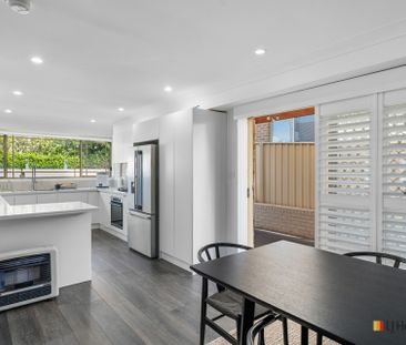 Spacious, Stylishly Updated Family Home with Exceptional Outdoor Space - Photo 2