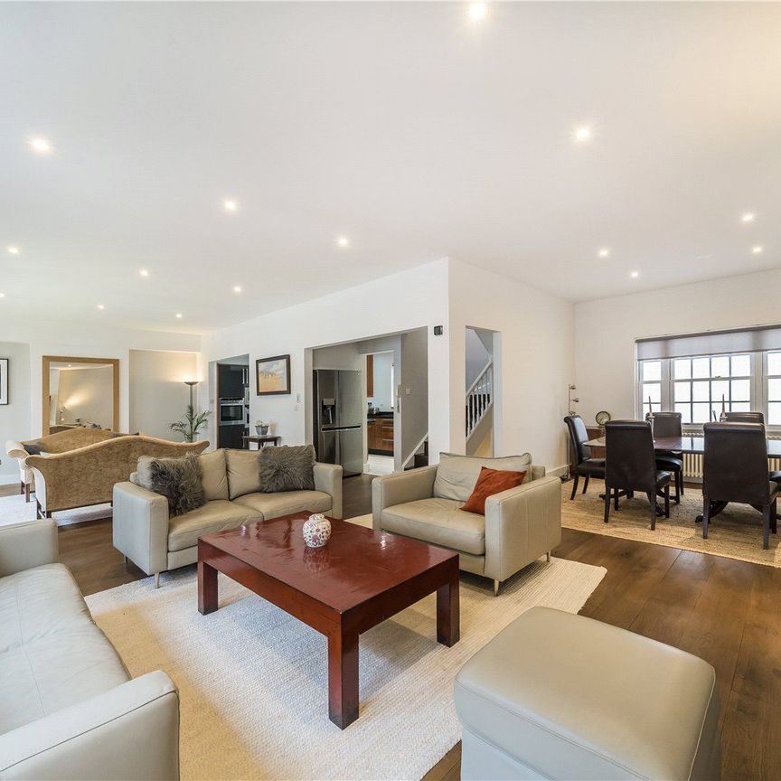 Eaton Mews North, , SW1X - Photo 1