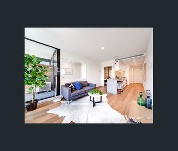 Perfect Location with Park Views! - Photo 1