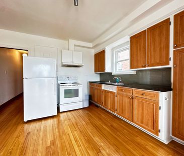 2490 Rue Sherbrooke Est, #2 - Photo 5