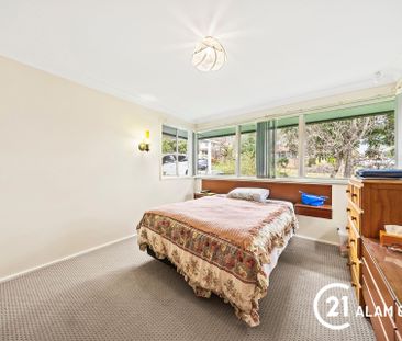 Discover Peaceful Living in This Charming Family Home !! - Photo 1