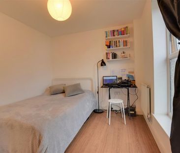 Edison Court, Franklyn Avenue, Watford - Photo 5