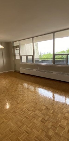 Jane Oak Apartments - Photo 1