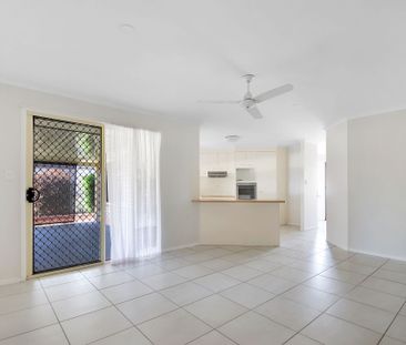 41 Cromdale Circuit, Kawungan - Photo 1