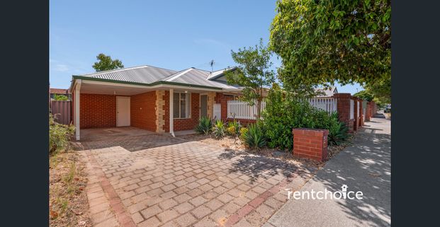 Neat 2-Bed Unit in Victoria Park - Photo 1