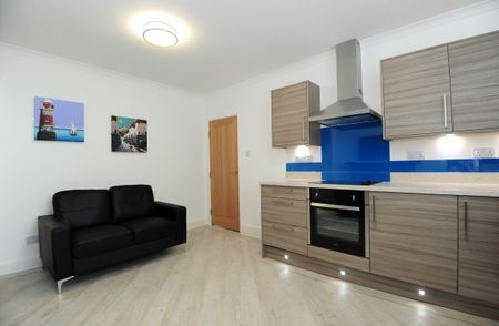 Apartment 3. Close to uni!! *all bills included* - Photo 3