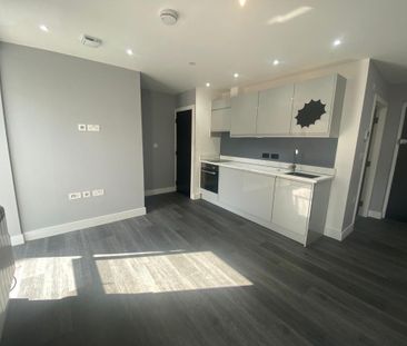 Studio to rent - Photo 4