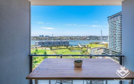 Luxury Apartment with Great Views - Photo 4