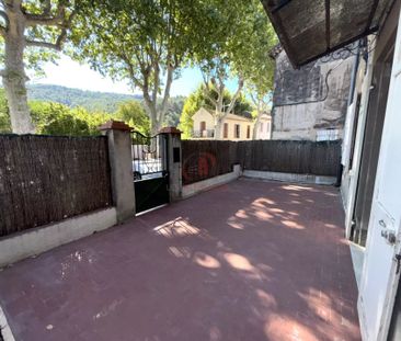 Location Appartement 4 pièces 93m² EVENOS 83330 - Photo 3