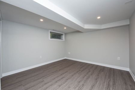 For Lease - 91 Whitfield Avenue Unit# Bsmt Apt, Toronto, Ontario - Photo 4