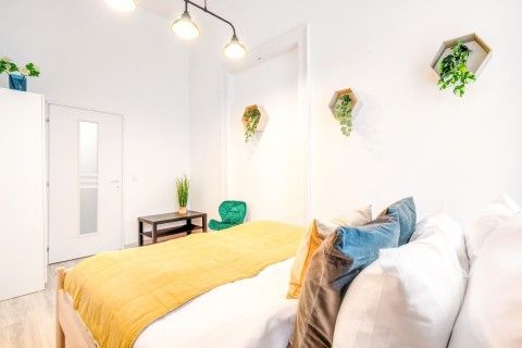 Akácfa utca - Fotó 1