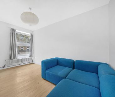 4 bedroom flat to rent - Photo 5