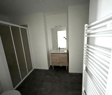 Location Appartement 1 pièce 27m² MERIGNAC 33700 - Photo 2