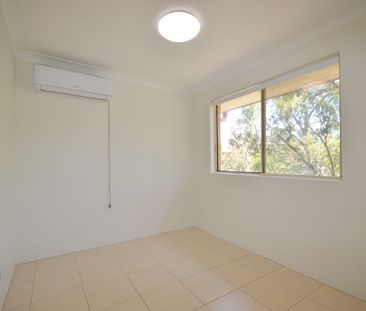 3 Bedroom Townhouse!! - Photo 1