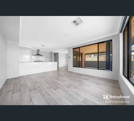 54 Windermere Boulevard, Aveley, WA 6069 - Photo 2