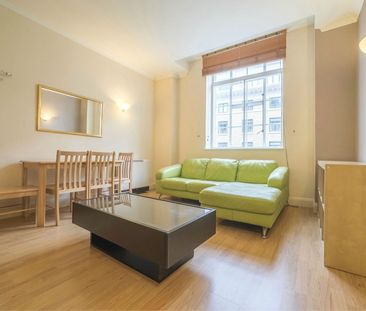 1 Bed Flat, South Block, SE1 - Photo 1