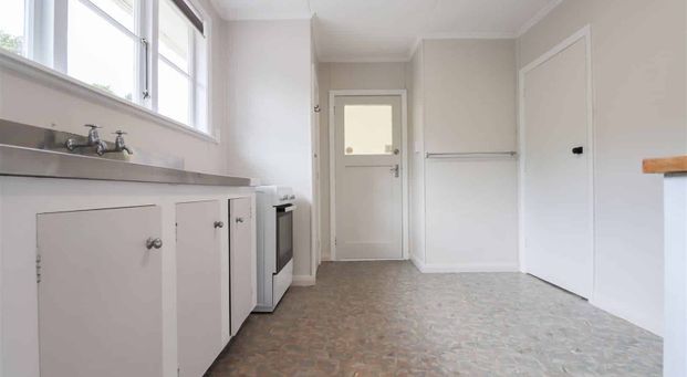 Pride Of Place - Photo 1