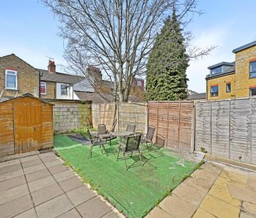 1 bedroom flat to rent - Photo 6