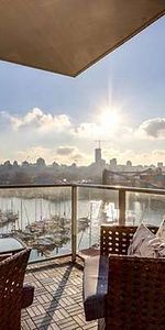 Stunning Oceanfront Condo in Yaletown 2 Bed + 2 Bath + Den - Photo 4