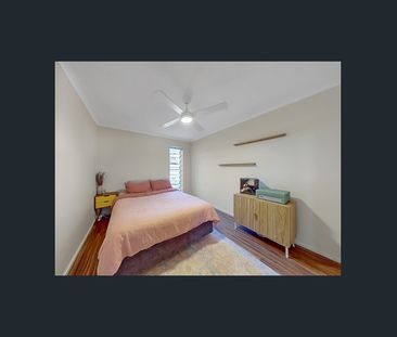 Well-Proportioned Apartment in Well Located Area - Photo 3