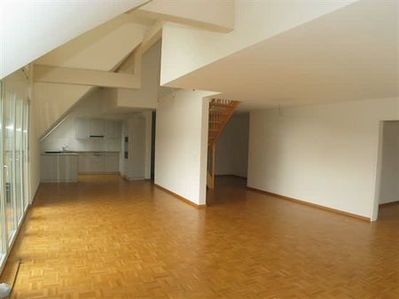 5.5 Zimmer, 2. Stock - Photo 2