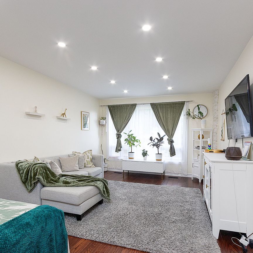 For Lease - 839 Modlin Road Unit# UPPER, Pickering, Ontario - Photo 1