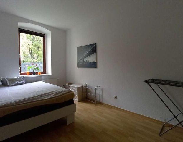 ** 3 Raum Wohnung im EG mit Balkon - möbliert ** - Foto 1
