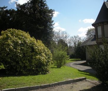 A LOUER Appartement 2 PIECES 50000 Saint-Lô 1 chambre 51.40m² - Photo 3