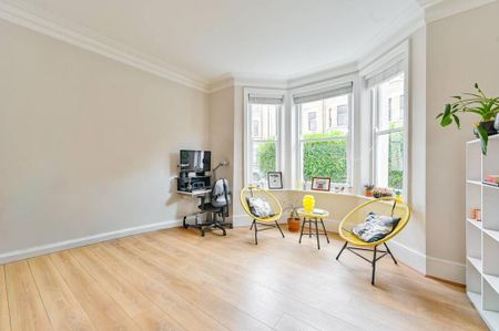 2 bedroom flat to rent - Photo 5