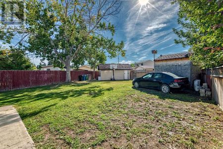 21 Rundlelawn Court Northeast, Calgary - Photo 5