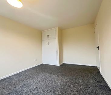 2 bedroom Detached Bungalow to let - Photo 4