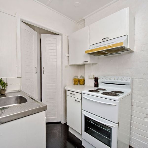 16 Bland Street, Woolloomooloo NSW 2011 - Terrace For Rent | Domain - Photo 1
