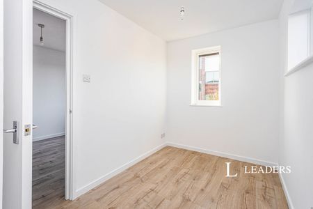 1 bedroom apartment to rent Church Road, Haywards Heath, West Sussex, RH16 - Photo 2