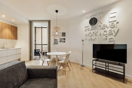 Carrer de Balmes, Barcelona, Catalonia 08007 - Photo 2