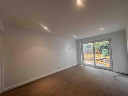 2 bedroom semi-detached house to rent - Photo 2