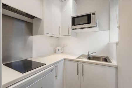 Studio to rent - Photo 5