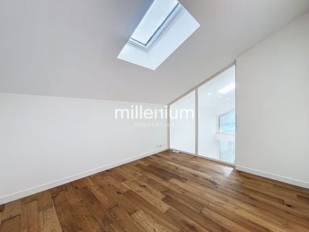 Modern semi-detached villa with independent studio - Photo 2