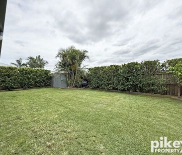 Spacious 4 Bedroom Home - Photo 4