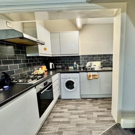 1 bedroom property to rent - Photo 3